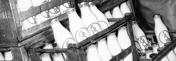 Milchflaschen der Bolle Meierei